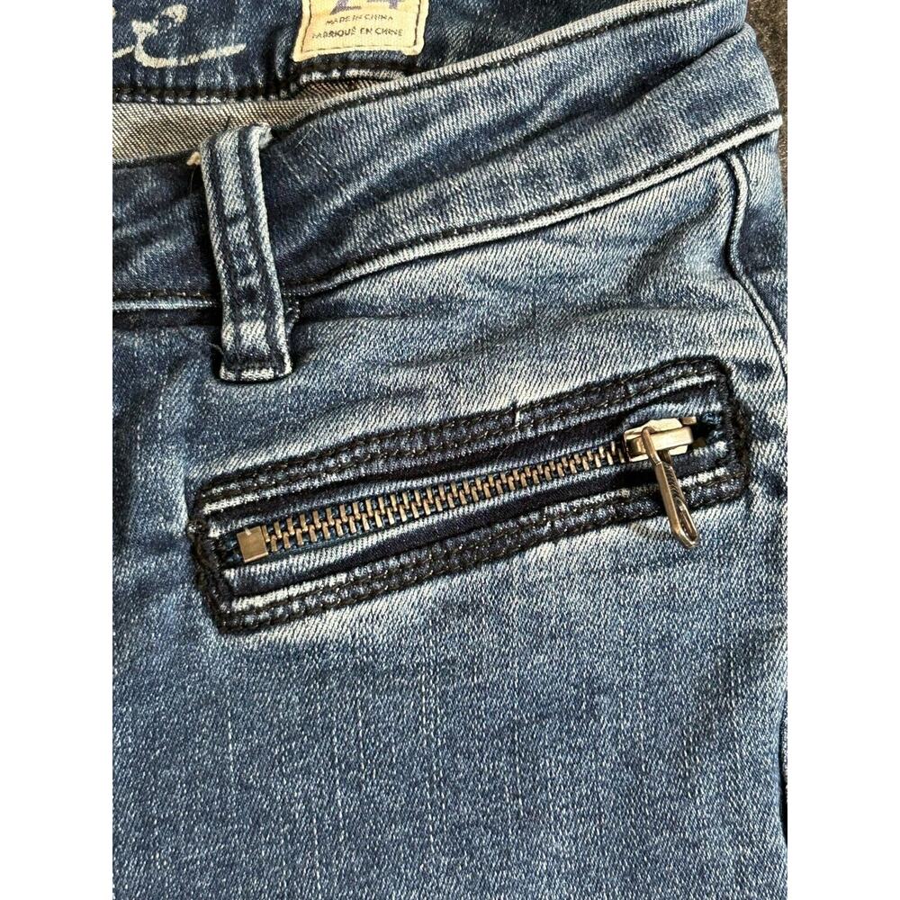 We The Free Women's Skinny Jeans Size 24 Distressed Zipper Pockets Stretch Denim - Picture 3 of 10